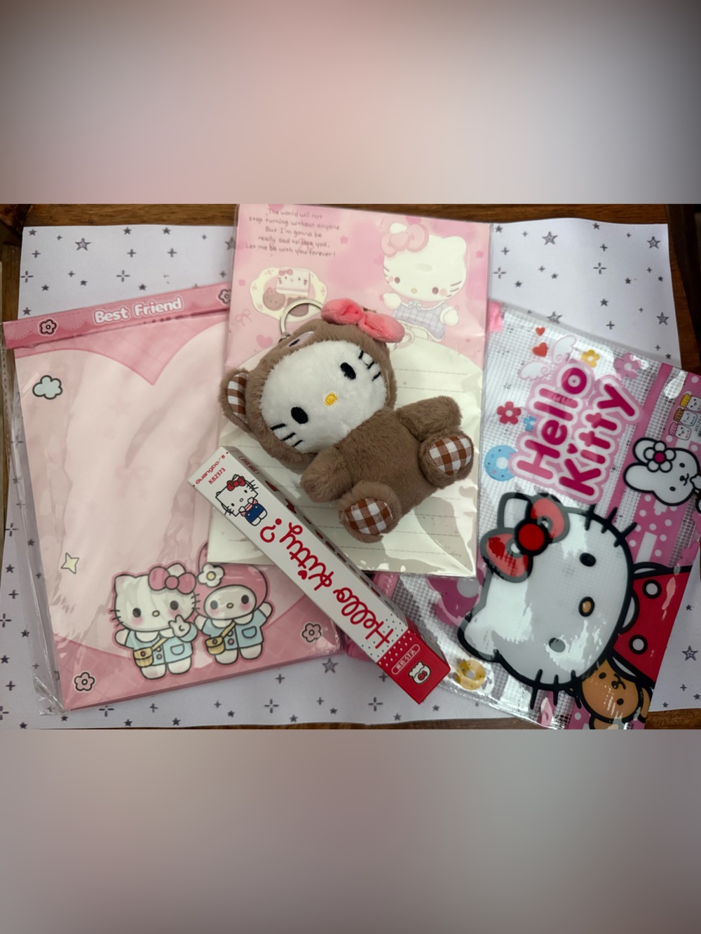 Hello Kitty Bundle!! - Picture 2 of 2